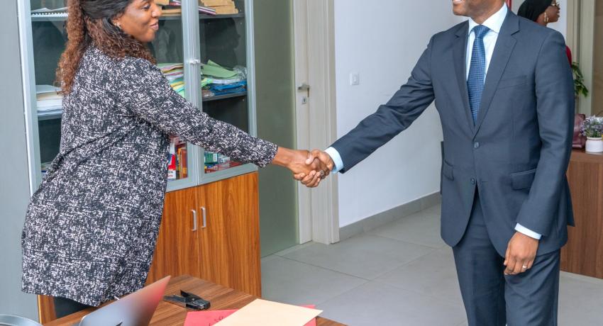 Visite du Ministre Abdourahmane Sarr au Personnel de l'UNAPPP Point E